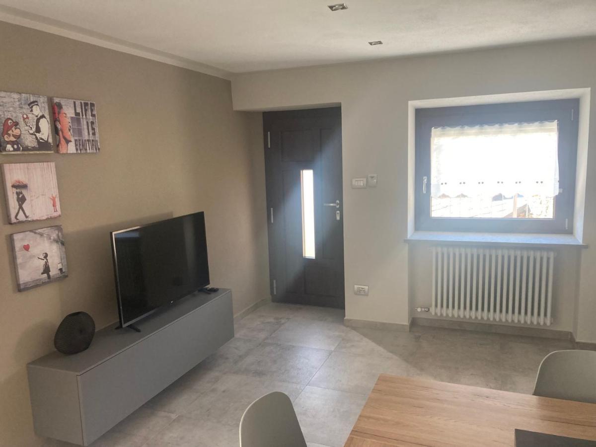 Villa Senin House Aosta Exterior foto
